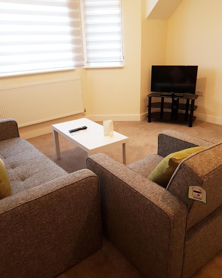 Apartamento Ybc Court, Aldershot Exterior foto