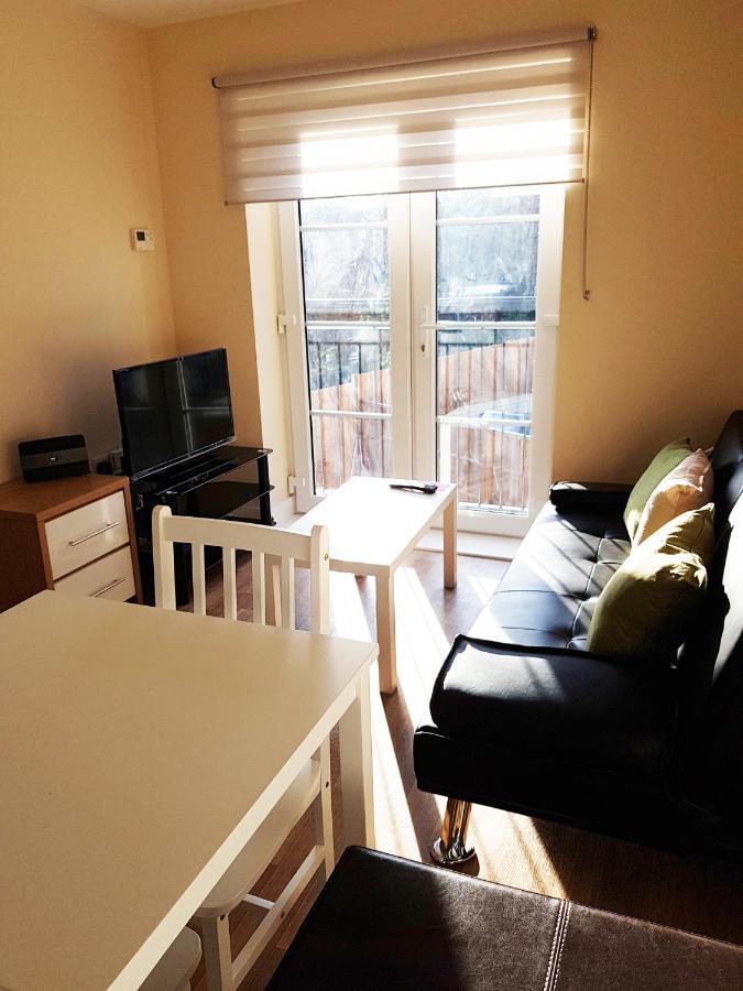 Apartamento Ybc Court, Aldershot Exterior foto