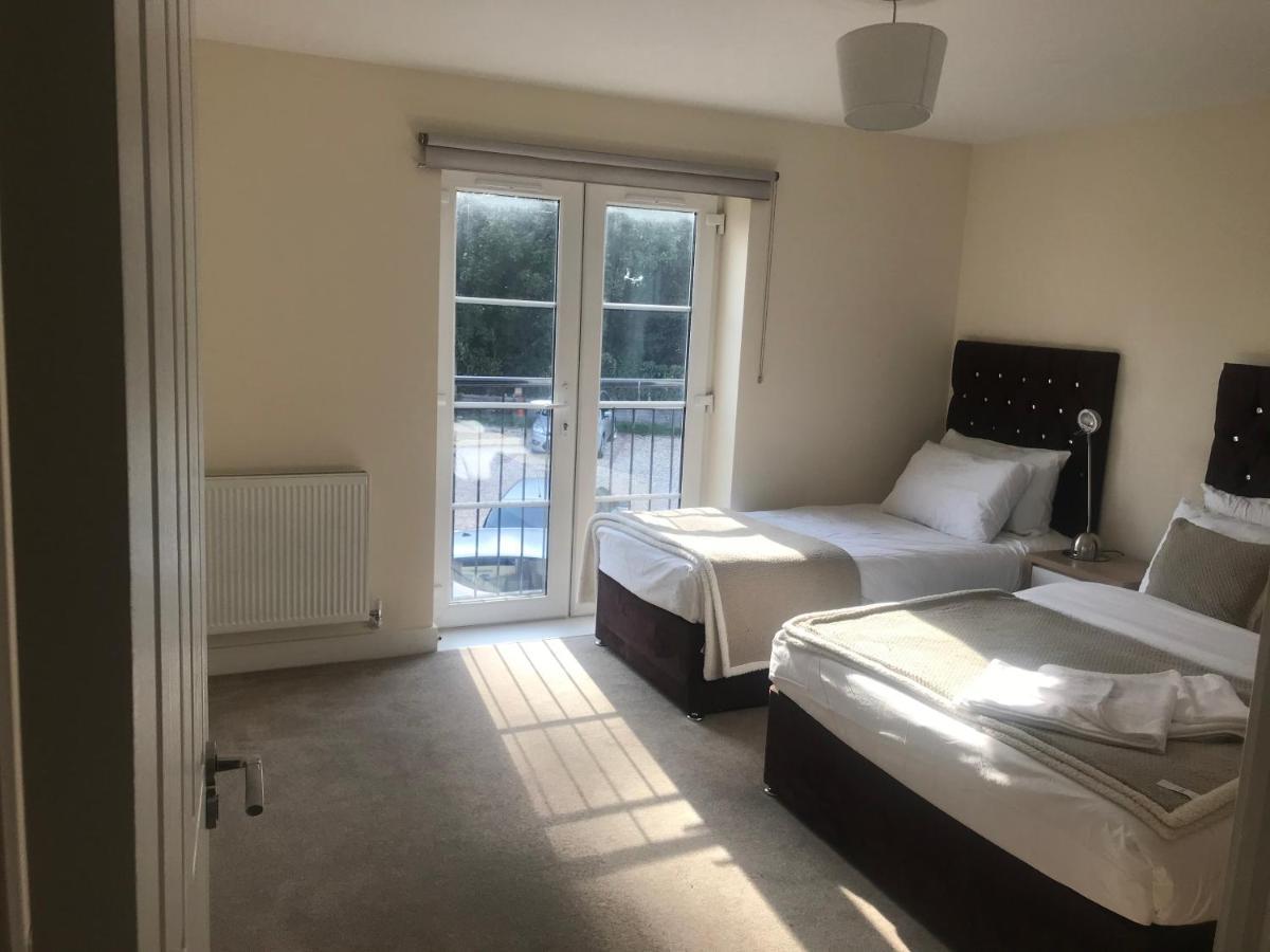 Apartamento Ybc Court, Aldershot Exterior foto