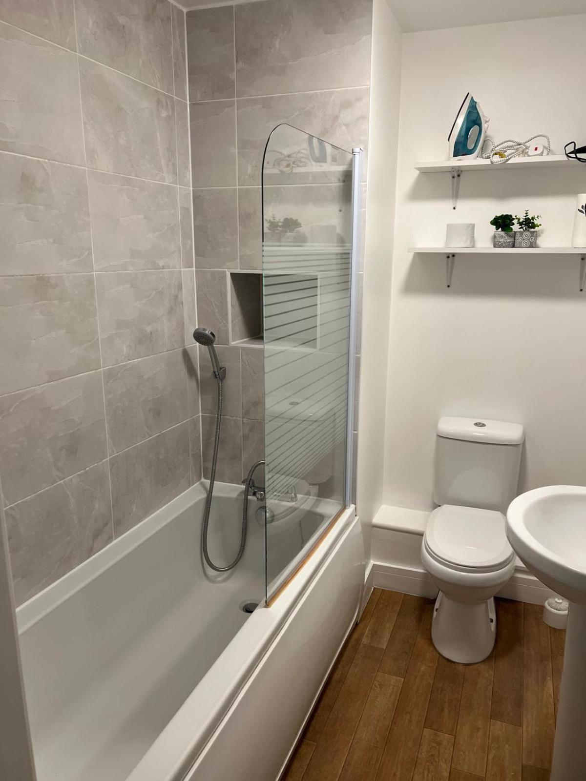 Apartamento Ybc Court, Aldershot Exterior foto